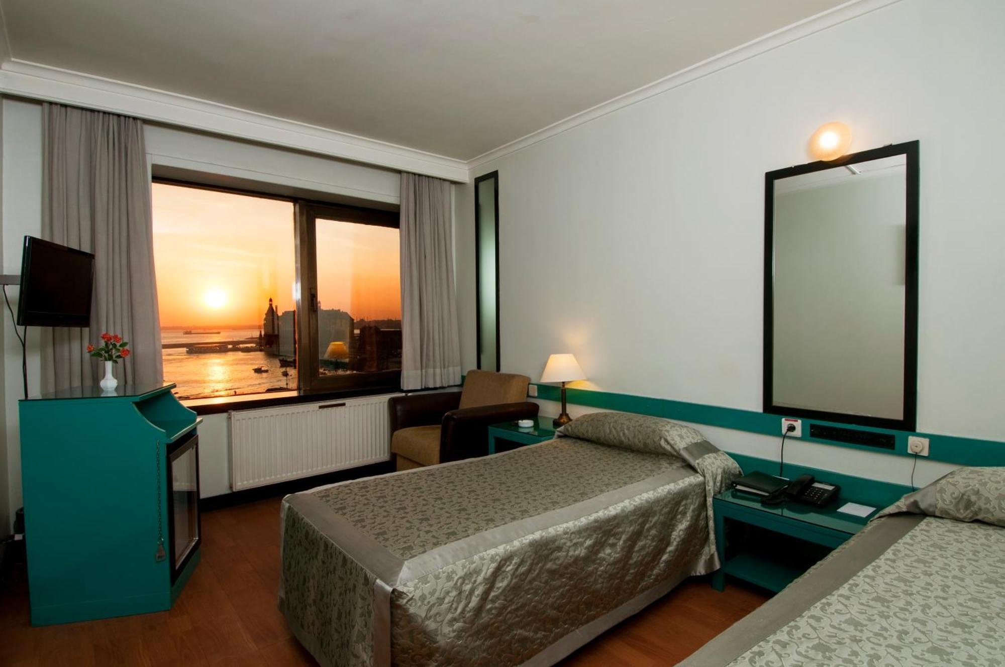 Kadikoey Rihtim Hotel Istanbul Værelse billede